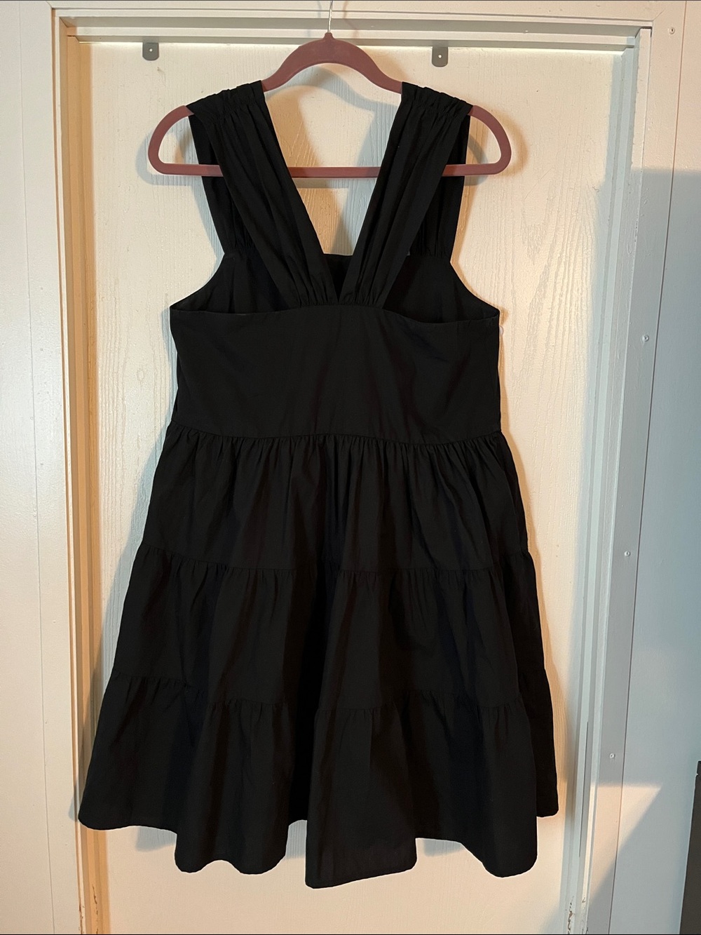 Banana Republic Black Tiered Cotton Mini Dress with Wide Straps NWT Medium - Picture 4 of 13